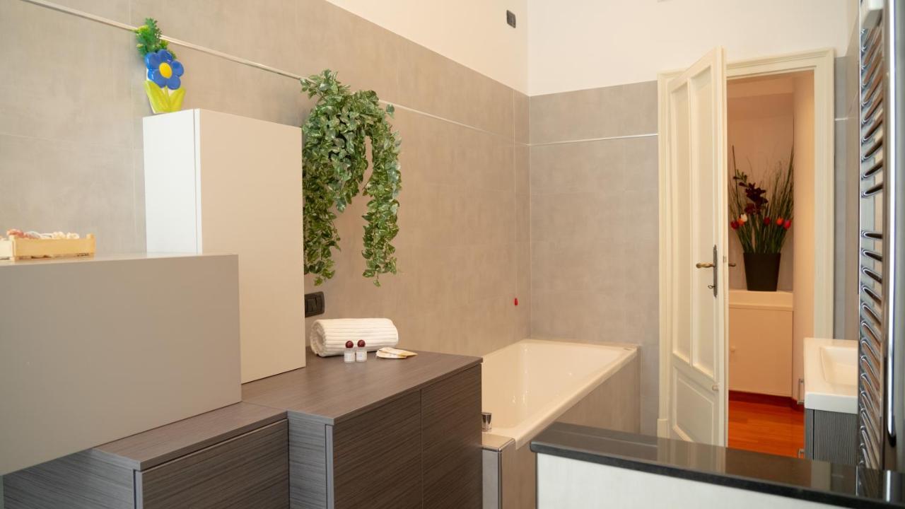 Apartment ****buenos Aires Luxury -5 Min. Duomo