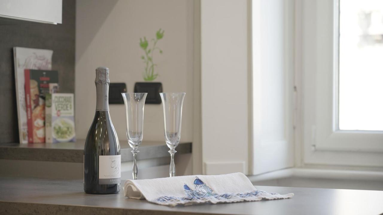 ****buenos Aires Luxury -5 Min. Duomo Apartment *